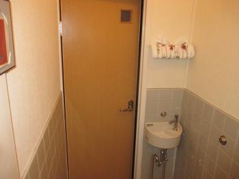 トイレのドア建具