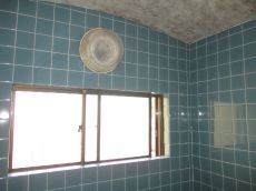 20170118isama-bathroom-before01.JPG