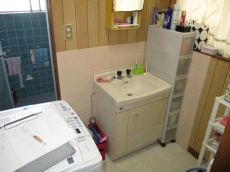 20170118isama-bathroom-before04.JPG
