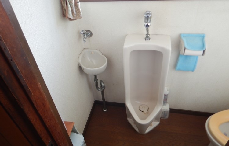 20200818asama-toilet-mae01.jpg