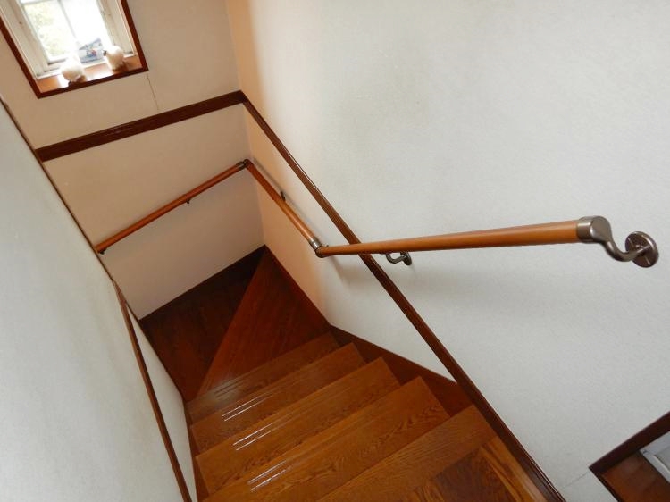 20210217wsama-stairs-title00.jpg