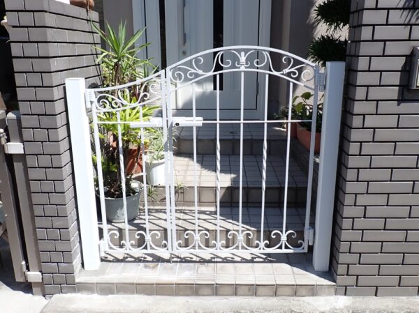 堺市東区 T様邸 門扉交換工事