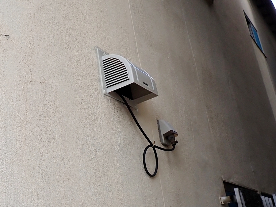 堺市中区 M様邸 換気フード交換工事