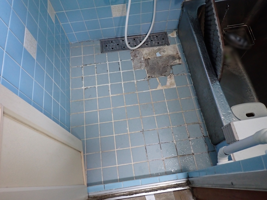 タイル貼り替え工事