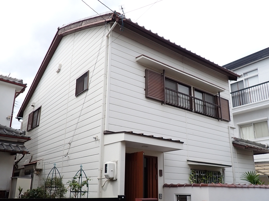 屋根を守る破風板交換工事